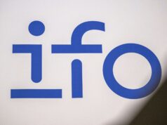 Survey finds one in six German retailers fear for survival Survey finds one in six German retailers fear for survival